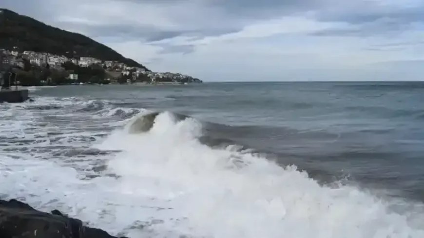 Samsun, Ordu, Giresun, Trabzon ve Rize’de Fırtına Uyarısı