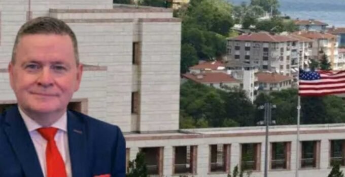 ABD’nin Yeni İstanbul Başkonsolosu Michael Lally Resmen Göreve Başladı