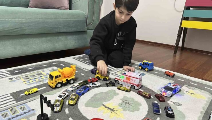 6 yaşındaki çocuktan ambulans duyarlılığı