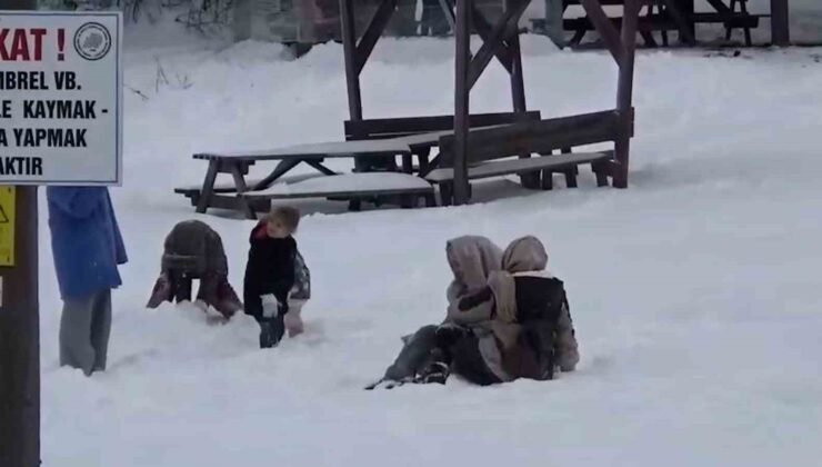 Abant’ta şambrel eğlencesi: Kayak pistine çevirdiler