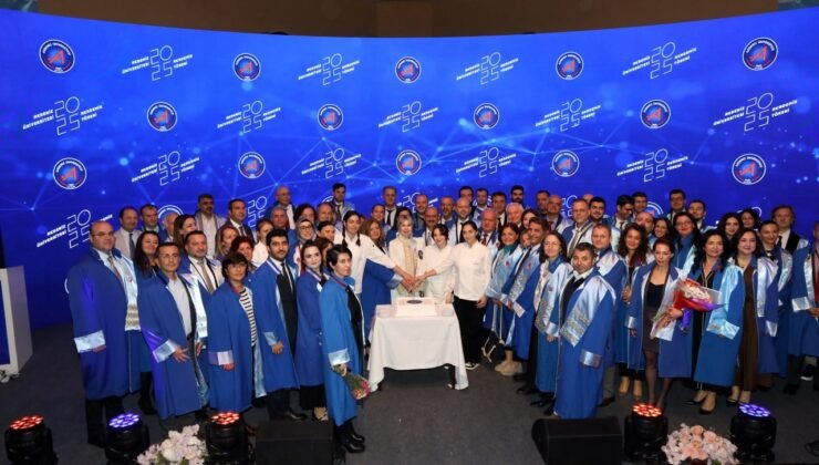 Akdeniz Üniversitesi’nde akademik tören gururu