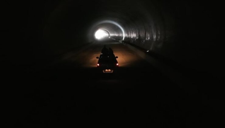 Amanos Dağları’nda 8.5 kilometre uzunluğu tünelde ışık göründü