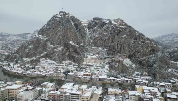 Amasya Valiliği’nden sahte ‘kar tatili’ paylaşımlarına ilişkin açıklama