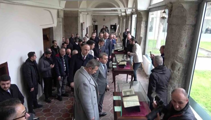 “Amasya’dan İstanbul’a Şeyh Hamdullah Yazma Eser Sergisi” açıldı