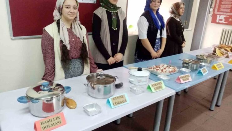 Aydıntepe’de öğrenciler Bayburt’un yöresel lezzetlerini tanıttı