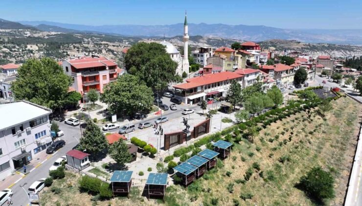 Babadağ Belediyesinin yapamadığı hizmetleri Denizli Büyükşehir ilçeye kazandırdı