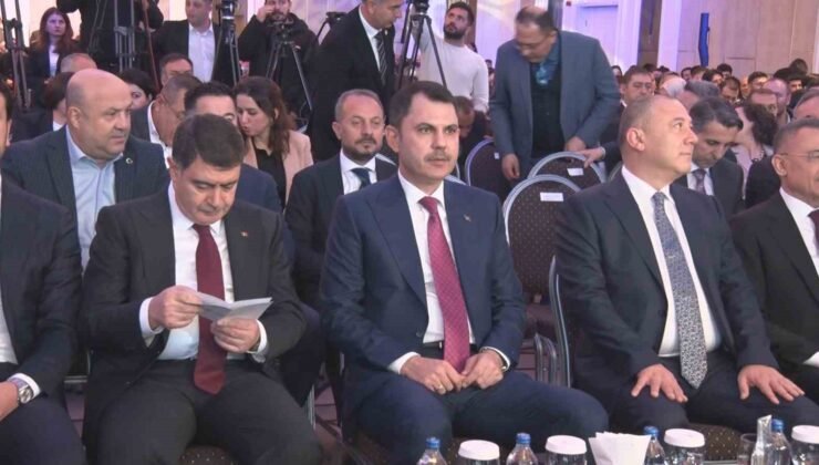 Bakan Kurum: “Türkiye asrın felaketini asrın inşa seferberliğine dönüştürmüş, şahlanış dönemine geçmiştir”