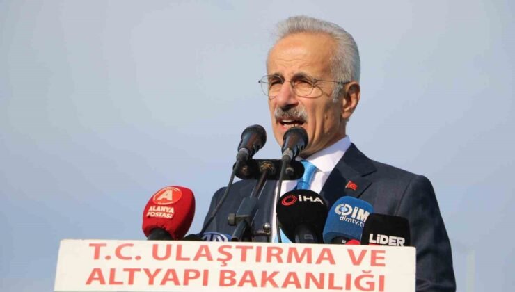 Bakan Uraloğlu: “23 yılda Antalya’nın ulaşım ve iletişim altyapısına 244,6 milyar lirayı aşan yatırımlar gerçekleştirdik”