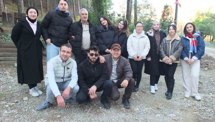 Balıkesir’de üniversiteli gençler çevreci projede görev aldı