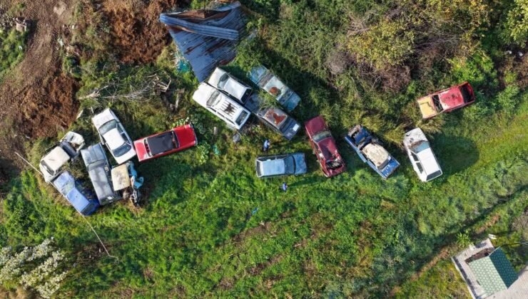 Başiskele’de hurda araçlar toplanıyor