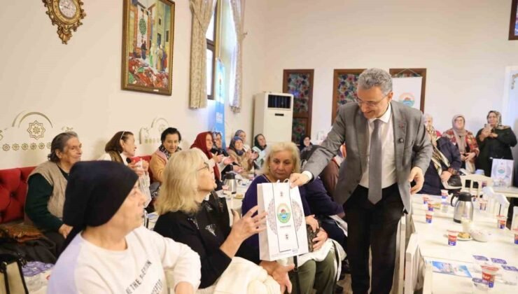Başkan Kurnaz’dan yaş almışlara vefa: “Her biri ayrı ayrı kıymetli”