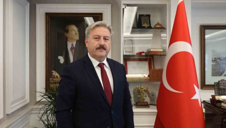 Başkan Palancıoğlu: “Bu anlamlı gece insanoğlu için manevi bir fırsattır”