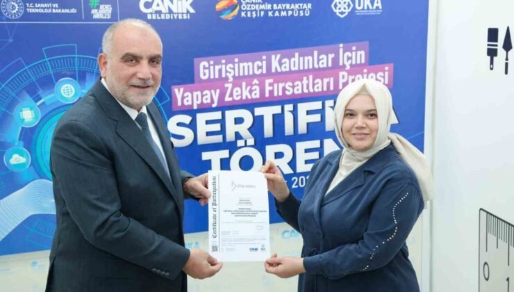 Başkan Sandıkçı: “Hanım kardeşlerimiz, teknolojilerin getirdiği fırsatlarla kariyer planlamalarını oluşturuyor”