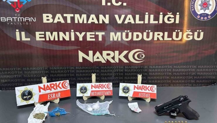 Batman’da narkotik operasyonu: Uyuşturucu madde ve ruhsatsız silah ele geçirildi