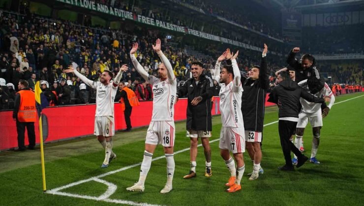 Beşiktaş bu sezon ilk derbi galibiyetini elde etti