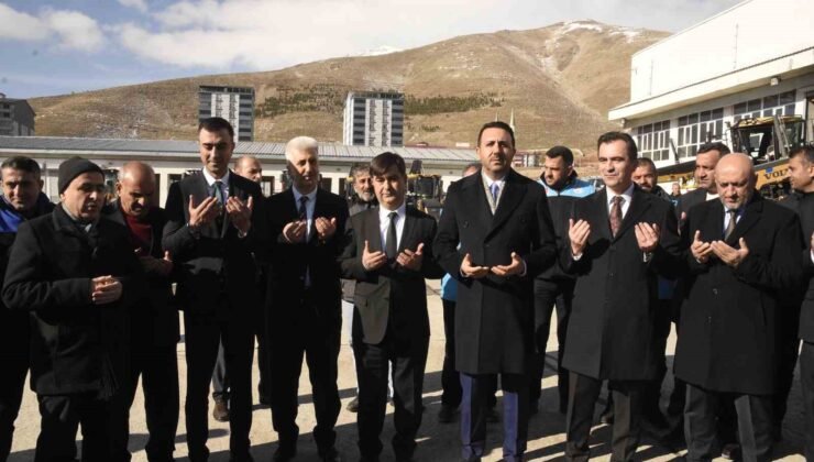 Bitlis’te karla mücadele toplantısı gerçekleştirildi