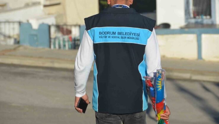 Bodrum Belediyesi minik yüzleri güldürdü