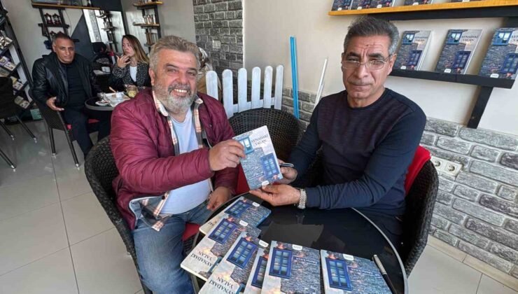 Bodrum’da emekli polis memurundan şiir kitabı imza gününe yoğun ilgi