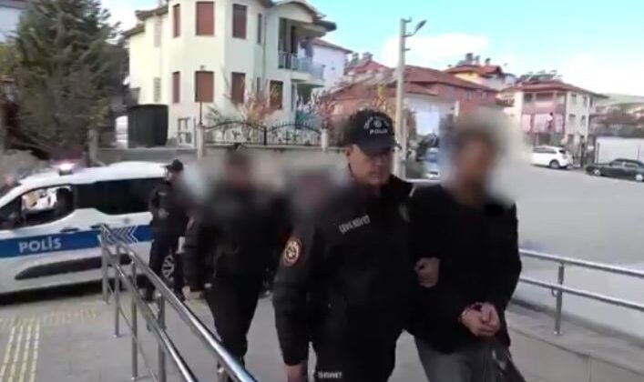 Burdur’da fuhuş operasyonu: 3 tutuklama