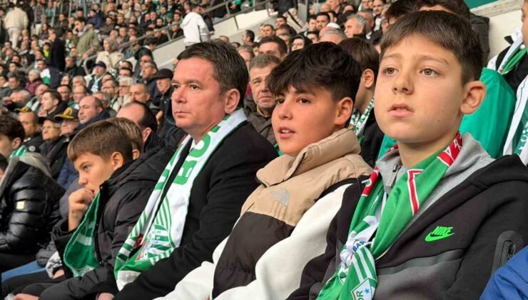 Bursaspor sevgisi çocukların kalplerine işlendi