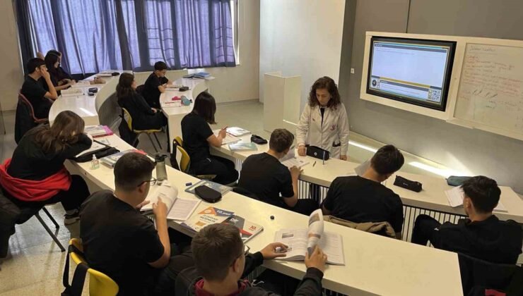 Bursluluk sınavların, öğrencileri LGS ve üniversite sınavı stresini azaltıyor