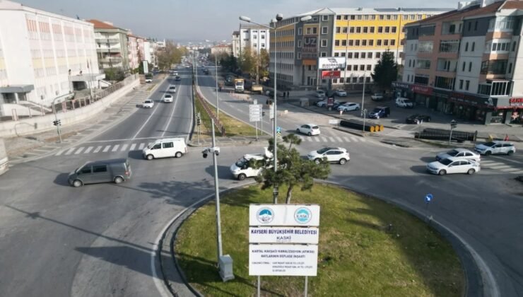 Büyükşehir, Kartal Kavşağı’nda altyapıyı güçlendiriyor