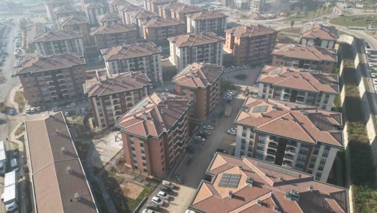 Depremin simgesi Ebrar Sitesi’nin adı Anka Toplu Konutları oldu