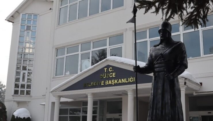 Düzce Belediyesi’nde görev değişiklikleri