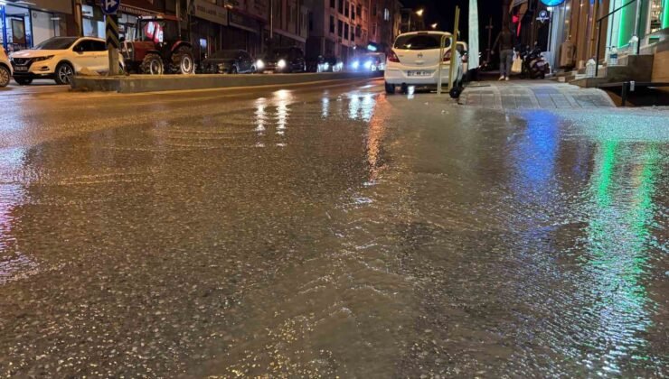 Edirne’de su borularındaki patlaklar vatandaşın tepkisini çekiyor