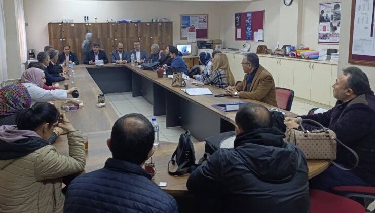 Eğitim-Bir-Sen Manisa 1 No’lu Şube Alaşehir’de eğitim paydaşlarıyla buluştu