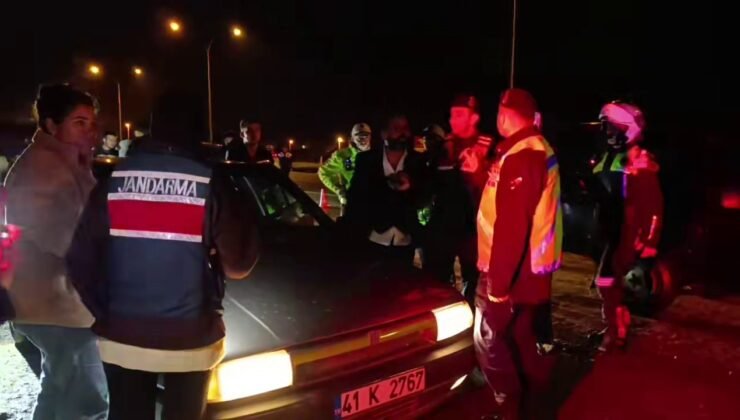 Ekiplerin zorlu denetimi: Alkollü sürücü direndi, bir diğeri tepki gösterdi