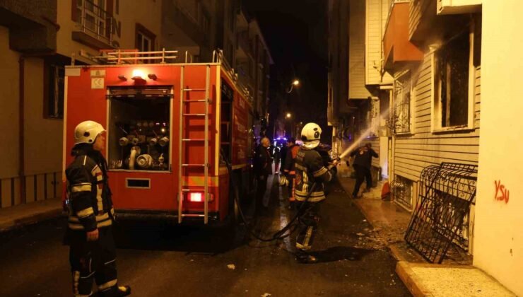 Elazığ’da ev yangını: 2 kişi dumandan etkilendi