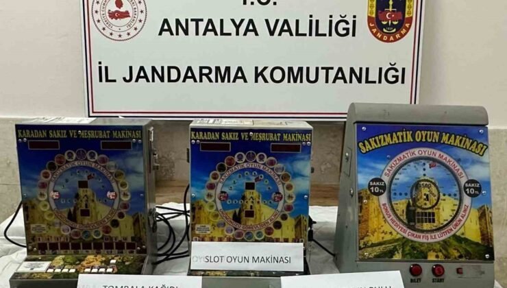Elmalı’da sakızmatik ile kumara operasyon: 2 şüpheli yakalandı
