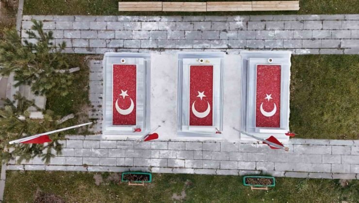 Erzurum Valiliği’nden şehitliklere anlamlı dokunuşlar