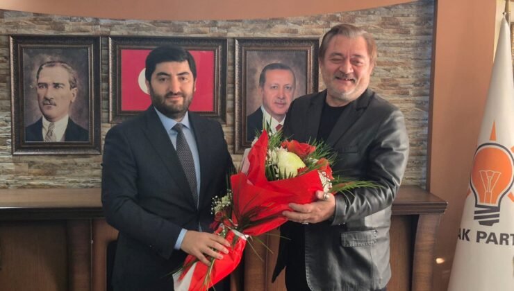 Etimesgut’ta AK Parti’de bayrak değişimi: İlçe başkanlığına Yasin Şankazan atandı