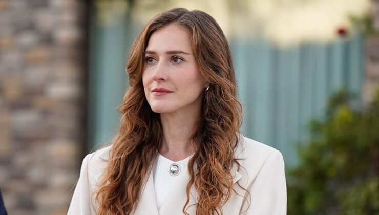 Güller ve Günahların Berrak’ı Oya Unustası: Sevmeyi bilmeyen yaralı bir kadın