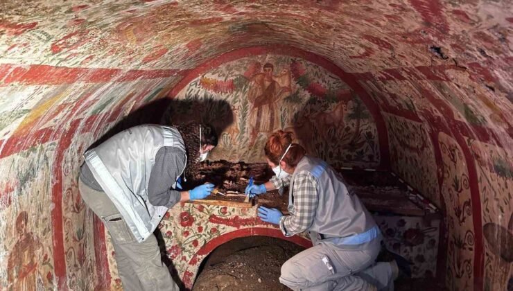 İznik’te erken Hristiyanlık dönemine ait benzersiz ’Çoban İsa’ figürü ortaya çıkarıldı