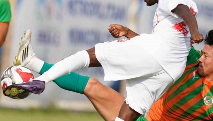 Kayserispor ile Alanyaspor 19. randevuda
