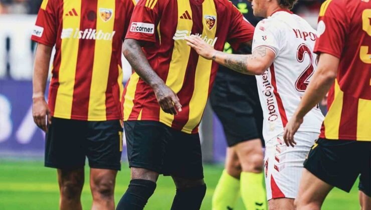 Kayserispor’a 17 maçta 42 sarı kart ve 2 kırmızı kart çıktı