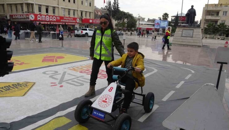 Kilis’te minik öğrencilere trafik bilinci