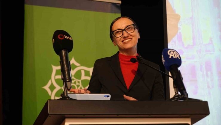 Külliye’de ödül alan bilim kadını Prof. Dr. Özcan: “Bu ödülün kariyerimde çok önemli bir yeri var”