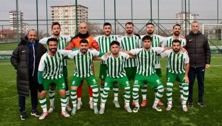 Lider Şekerspor farklı kazandı