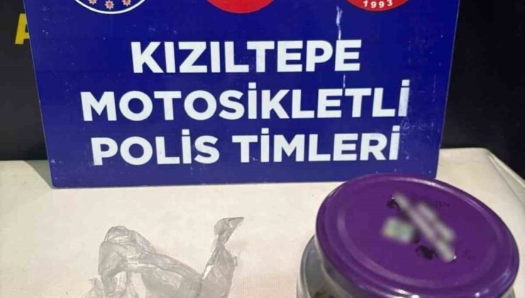Mardin’de durdurulan araçta esrar ele geçirildi