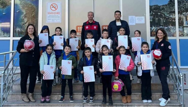Menteşe Yenice İlkokulu öğrencilerinden 112 Acil Çağrı Merkezine ziyaret