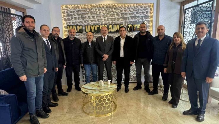 Müdür Çandıroğlu: “Van, projelerle eğitimde örnek bir şehir”