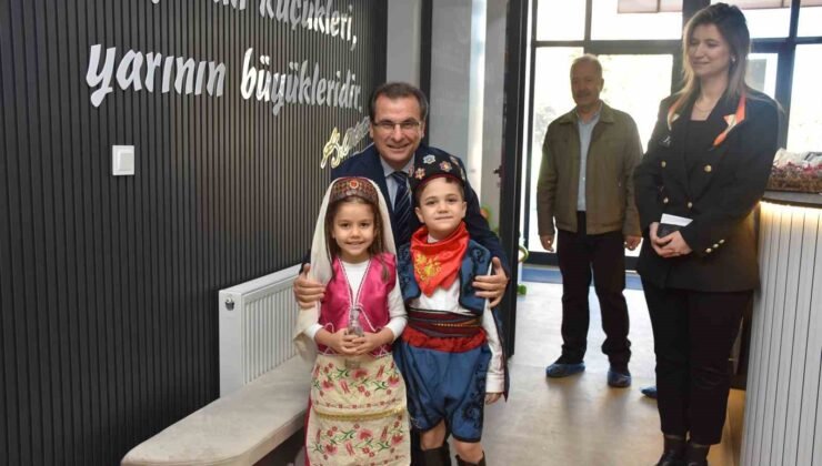 Salihli’de Tutum, Yatırım Ve Türk Malları Haftası kutlandı