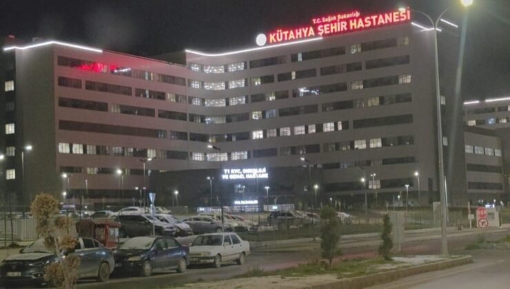 Tartıştığı arkadaşını bıçaklayarak öldürdü