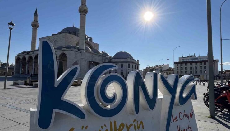 Türkiye’nin dört bir yanında kar, Konya’da güneş var