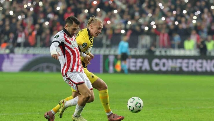 UEFA Konferans Ligi: Samsunspor: 1 – AEK Atina: 2 (Maç sonucu)