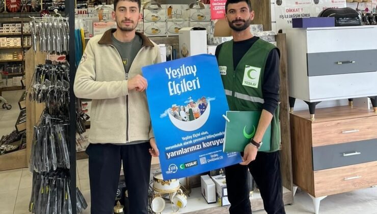 Yeşilay gönüllülerinden bağımlılıkla mücadele çalışması